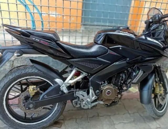 Bajaj Pulsar AS200 2016