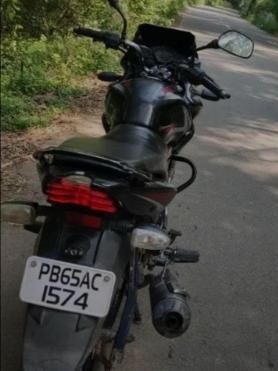 Bajaj Discover 150F 2015