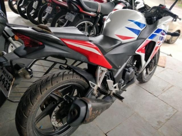 Honda CBR 250R 2016