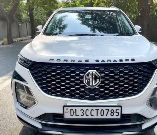 MG Hector Plus Sharp Hybrid 1.5 Petrol 2020