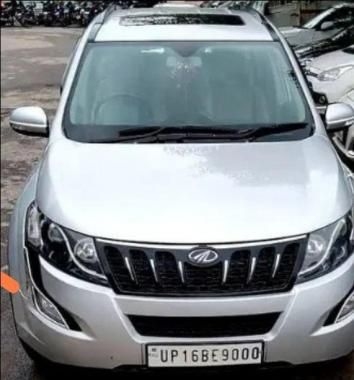 Mahindra XUV500 W10 1.99 2016