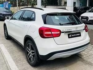 Mercedes-Benz GLA 200 Sport 2016