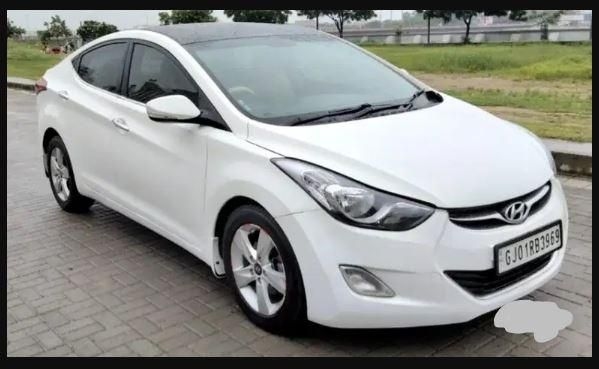 Hyundai Elantra 1.6 SX (O) AT 2013