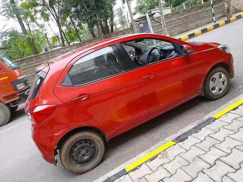 Tata Tiago Revotron XZ 2020