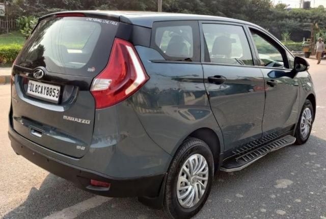 Mahindra Marazzo M2 8 STR 2019