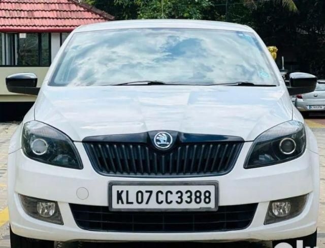 Skoda Rapid 1.5 TDI Elegance AT 2015