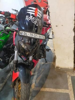 Bajaj Dominar 400 2018