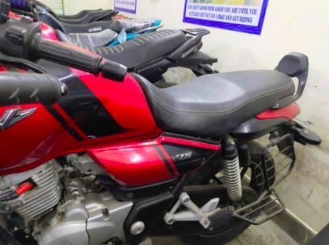 Bajaj V15 150cc 2018