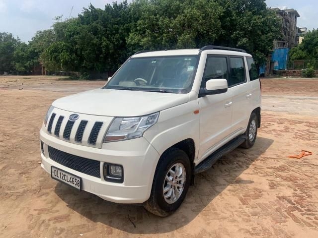 Mahindra TUV300 T8 2017