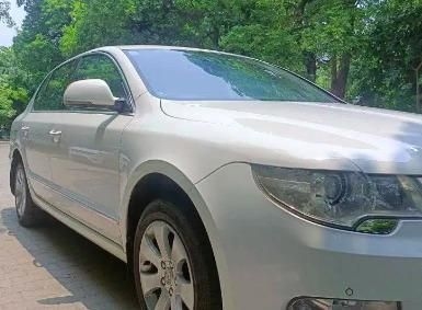 SKODA SUPERB 1.8 Style TSI AT 2012