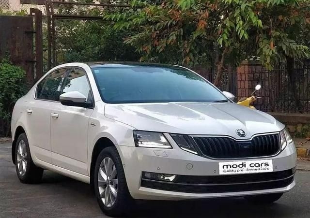 Skoda Octavia 2.0 TDI STYLE PLUS AT 2016