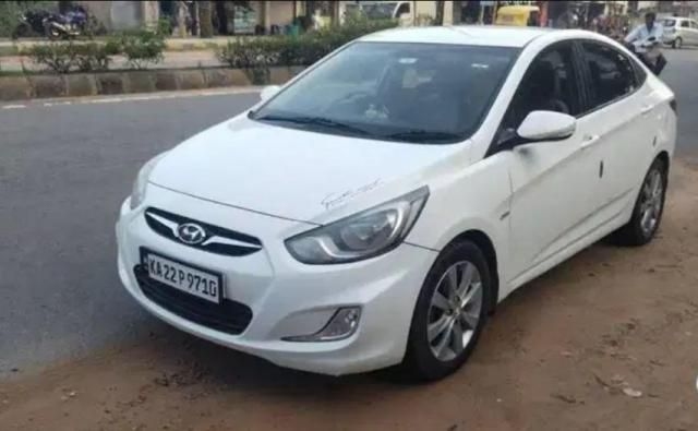 Hyundai Verna 1.6 VTVT SX 2013