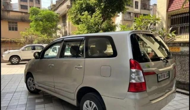 Toyota Innova 2.5 G 2013