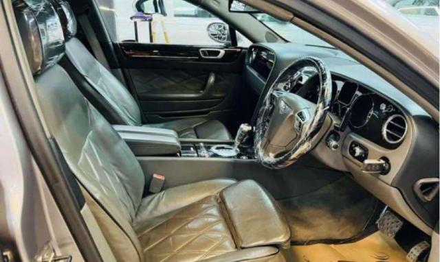 Bentley Continental Flying Spur V8 2015