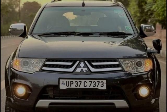 Mitsubishi Pajero Sport 4X2 AT 2015