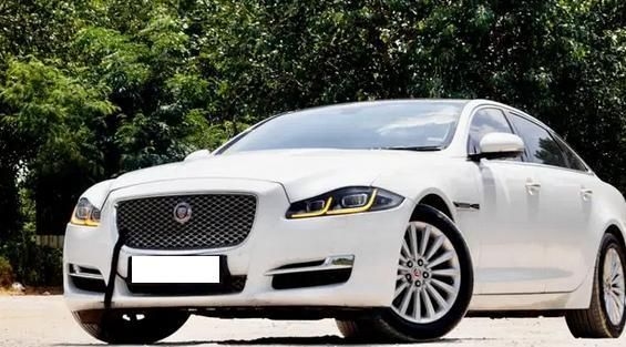 Jaguar XJ 2.0L Portfolio LWB 2017