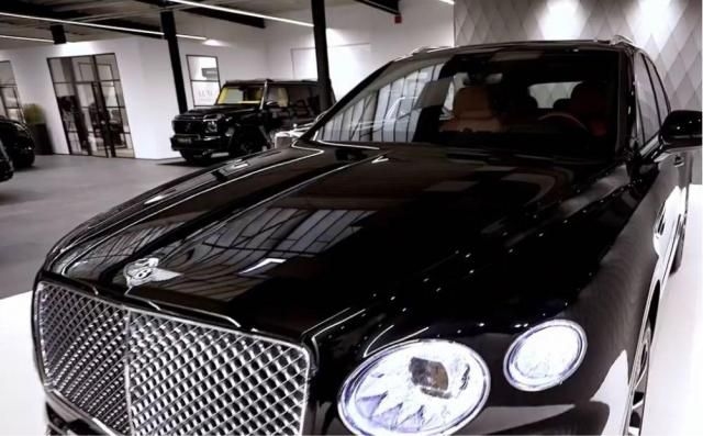 Bentley Flying Spur V8 2017