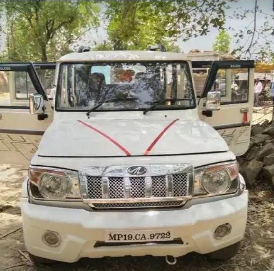 Mahindra Bolero SLX 2014