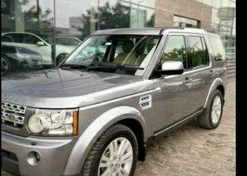 Land Rover Discovery 3.0 SE Petrol 2020