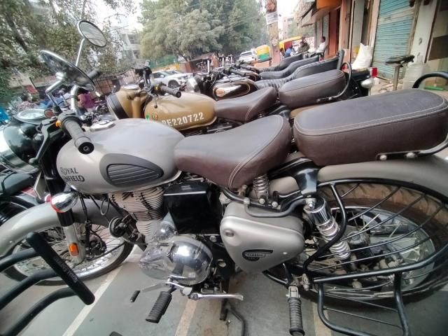 Royal Enfield Classic Gunmetal Grey 350cc ABS Alloy BS6 2020