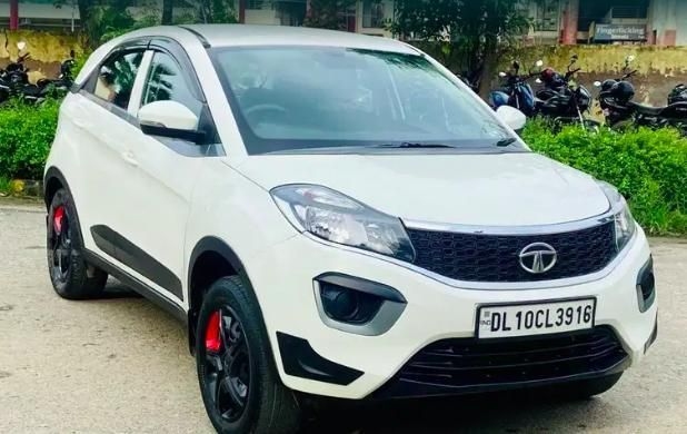 Tata Nexon XMA Petrol 2018