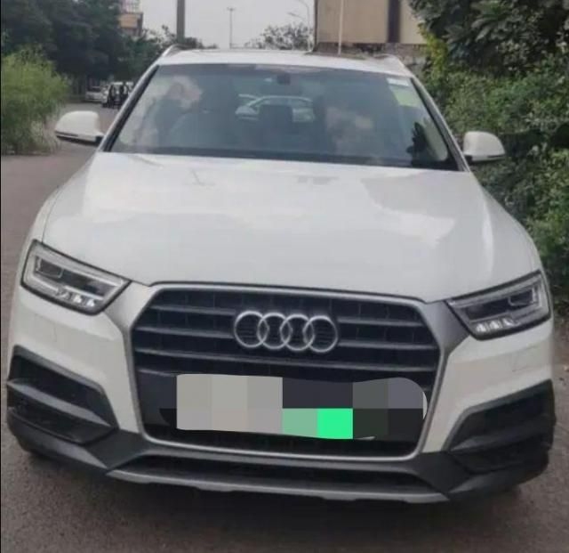 Audi Q3 2.0 TDI QUATTRO 2012