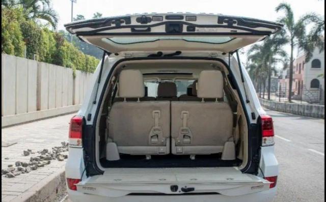 Toyota Land Cruiser LC 200 VX 2017