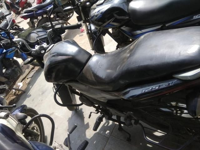 Bajaj Discover 125ST 2012