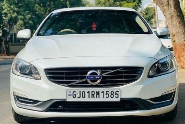 Volvo S60 Summum D4 2015