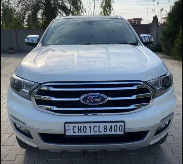Ford Endeavour Titanium 3.2 4x4 AT 2017
