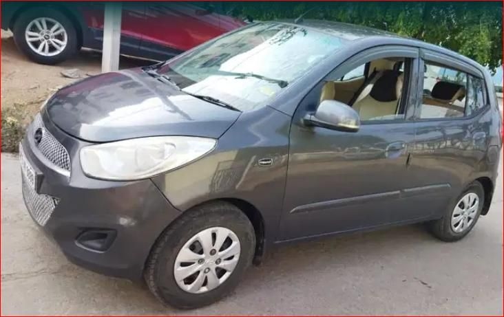 Hyundai i10 Sportz 1.2 2011