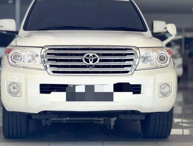 Toyota Land Cruiser LC200 VX 2 PREMIUM 2010 