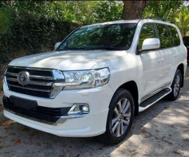 Toyota Land Cruiser V8 2017