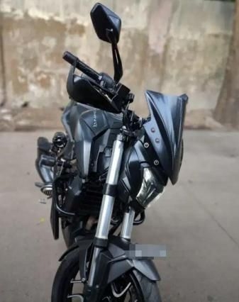 Bajaj Dominar 400 2019