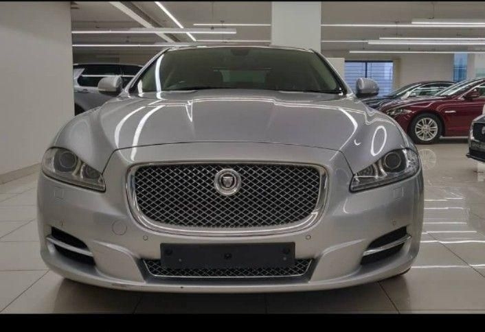 Jaguar XJ 3.0 DIESEL PORTFOLIO 2012