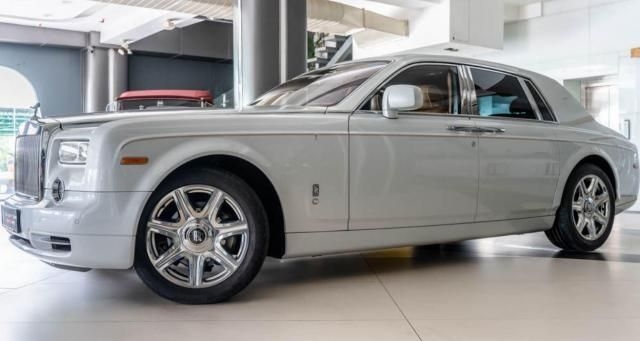 Rolls-Royce Phantom EWB 2017