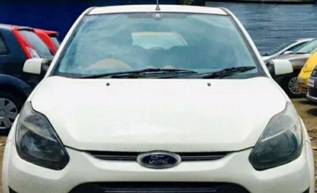 Ford Figo 1.4 TDCI TITANIUM 2012