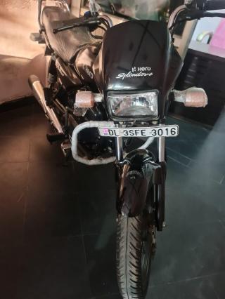 Hero Splendor Plus 100 Million Edition 2022
