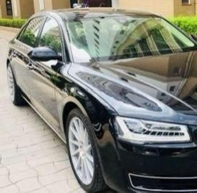 Audi A8 L 3.0 TDI QUATTRO 2015