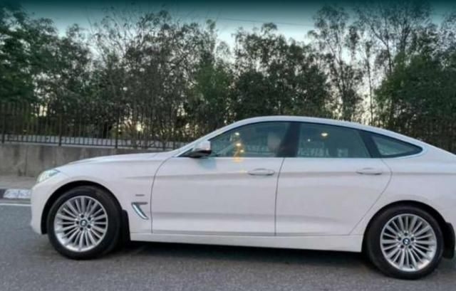 BMW 3 Series GT 330i Luxury Line 2018