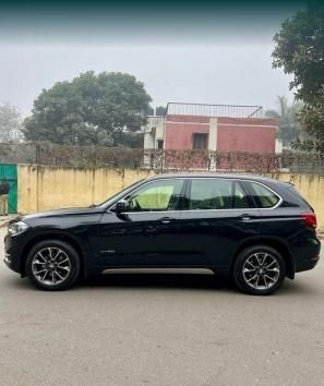 BMW X5 xDrive30d Pure Experience (5 Seater) 2018