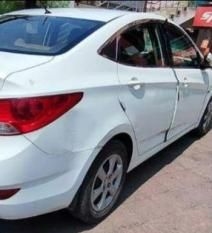 Hyundai Verna 1.6 CRDI SX 2012