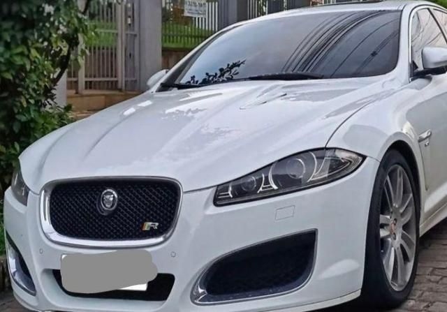 Jaguar XF R V8 2013
