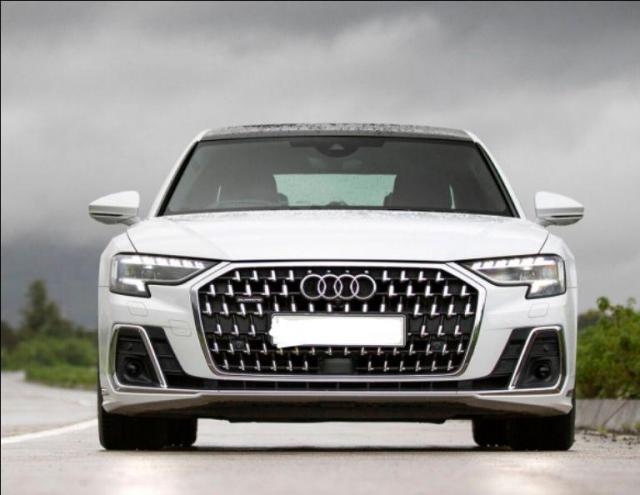 Audi A8 L Technology 2022
