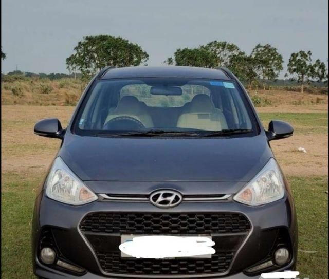 Hyundai Grand i10 1.2 Sportz (O) AT 2014