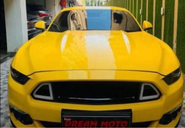 Ford Mustang GT Fastback 5.0L V8 2019