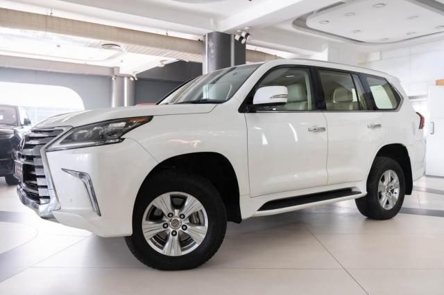 Lexus LX 450d 2018