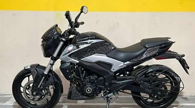 Bajaj Dominar 250 2022