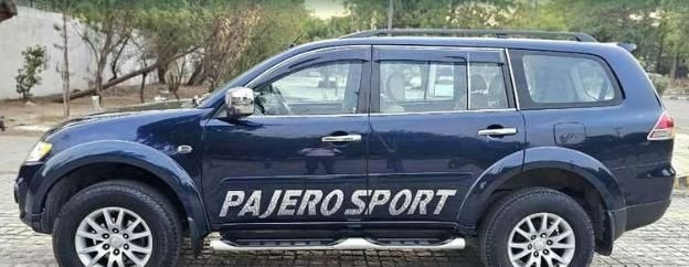 Mitsubishi Pajero Sport 4X2 AT 2015