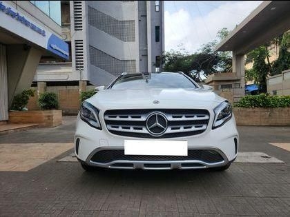 Mercedes-Benz GLA 200 2022